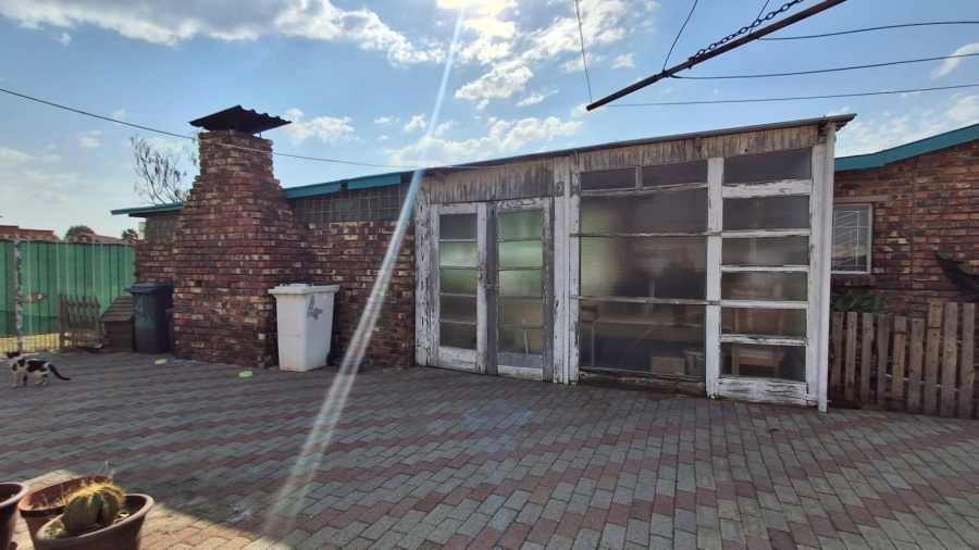 4 Bedroom Property for Sale in Residentia Free State